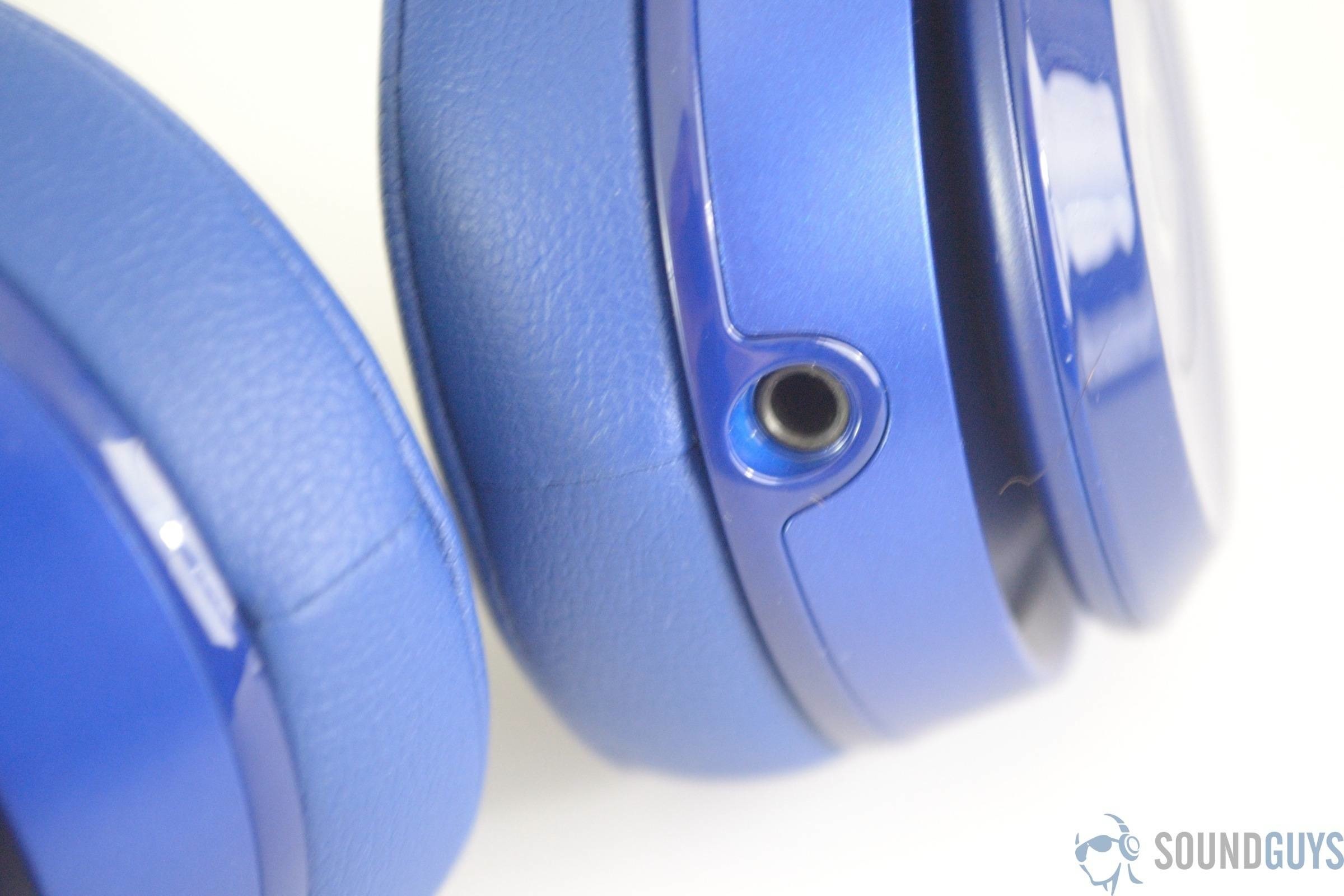 Close-up shot of the 3.5mm input on the Beats Solo 2 headphones. 