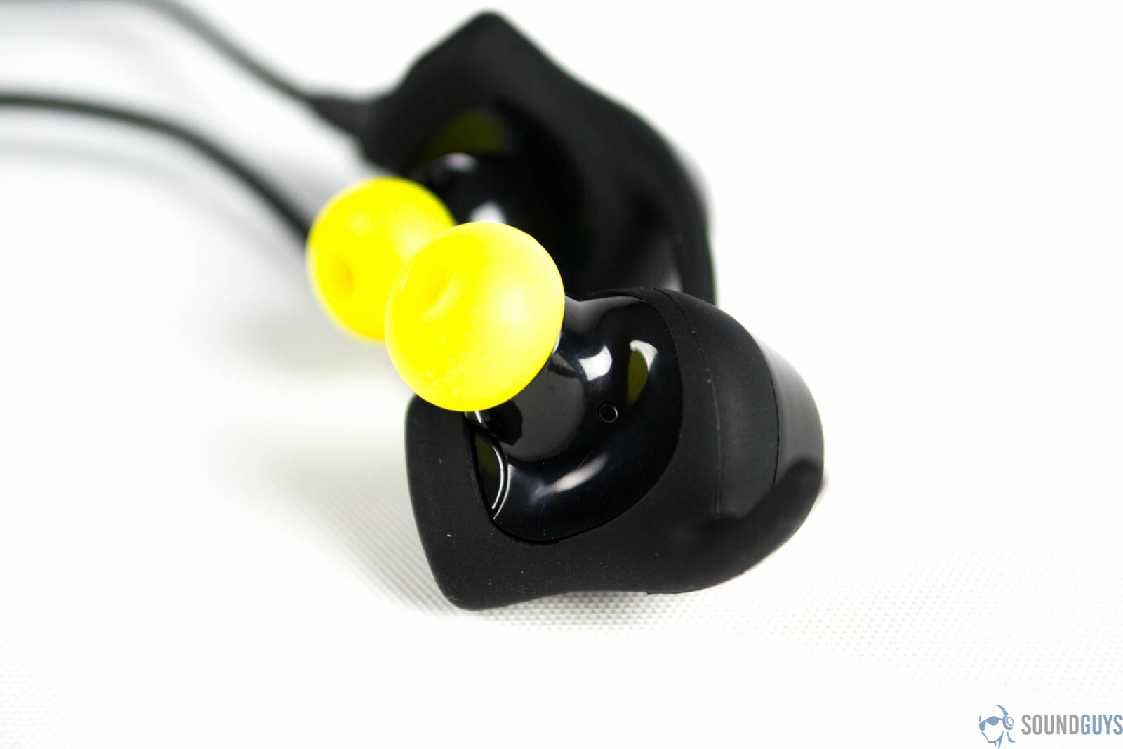 Jabra Sport pulse closeup eartips