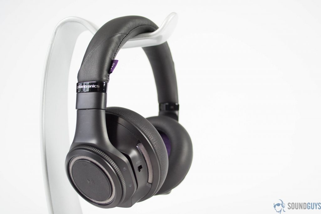 plantronics-backbeat-pro-sg-4