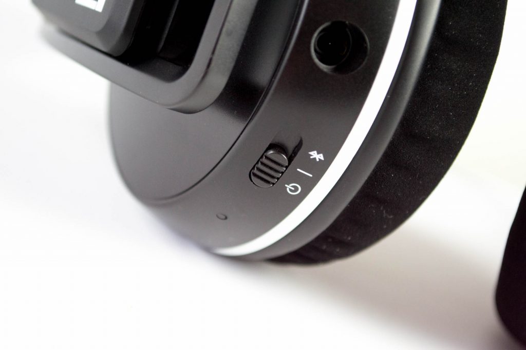 sennheiser-urbanite-xl-wireless-sg-3