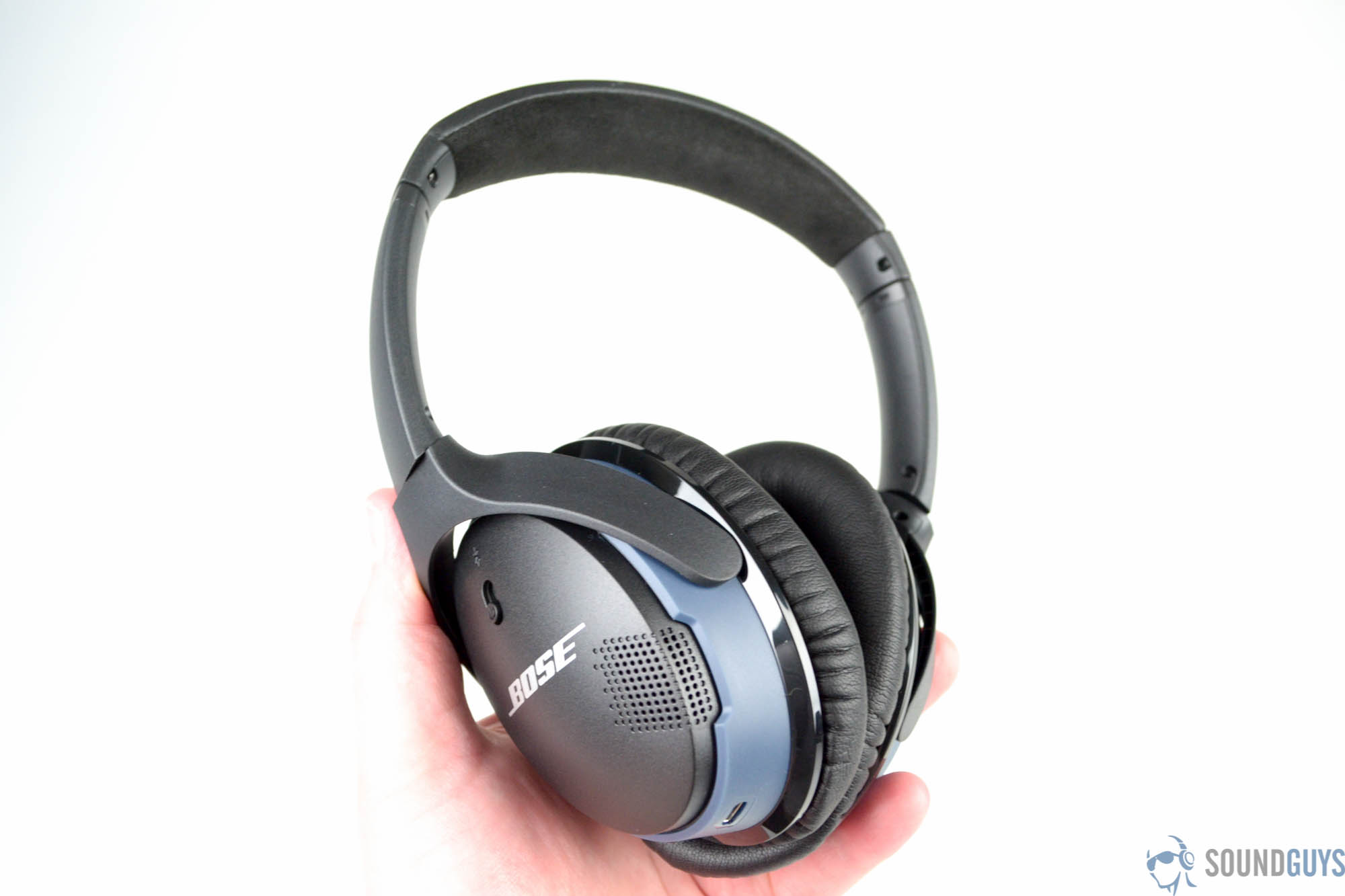 Bose SoundLink Around-Ear Wireless Headphones II review: A very