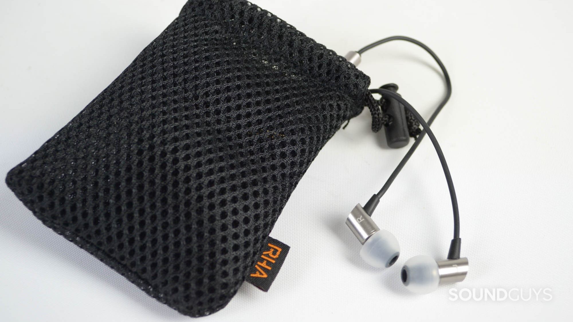 The RHA S500i in a mesh carrying pouch.