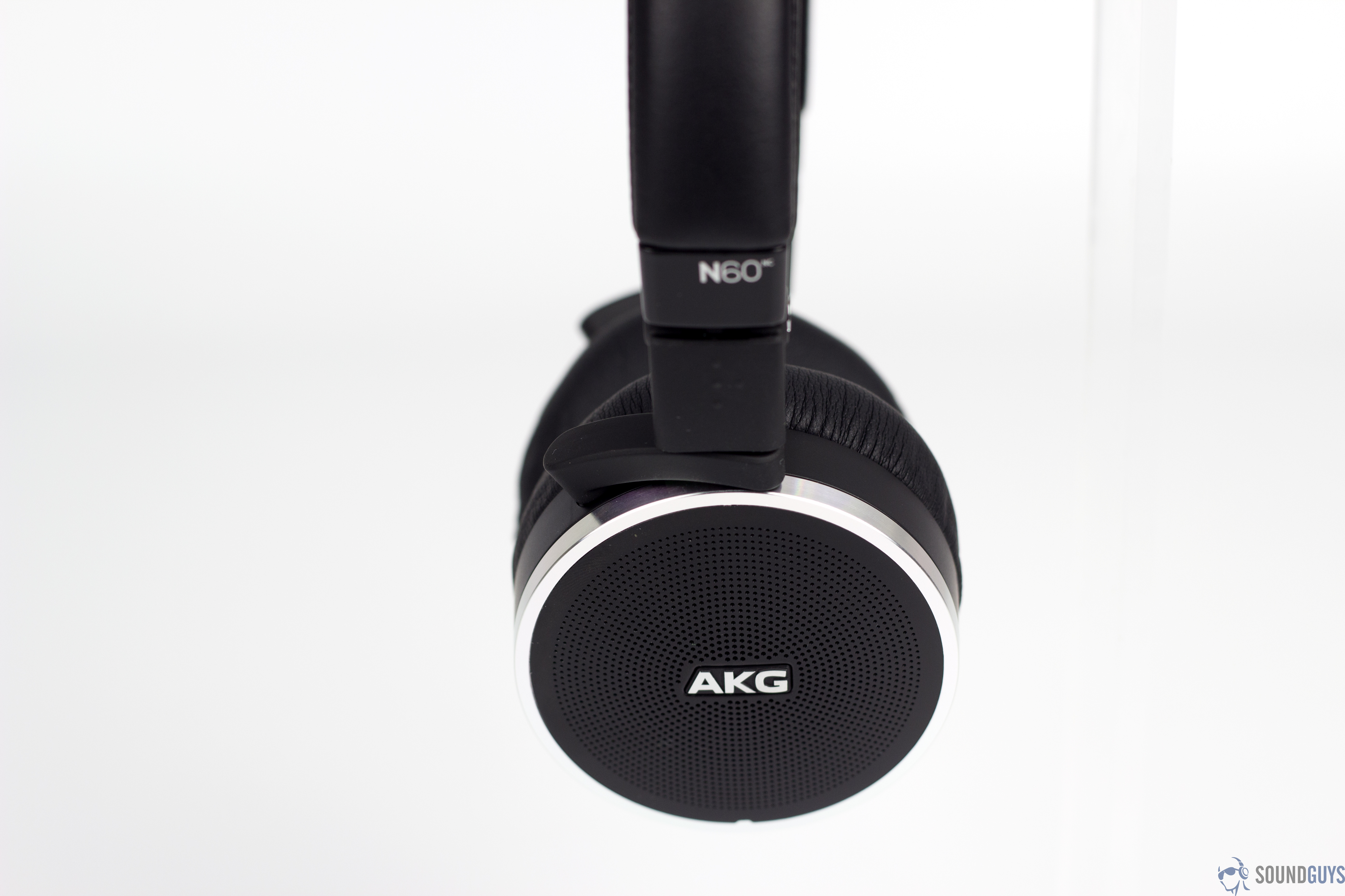 AKG N60nc4