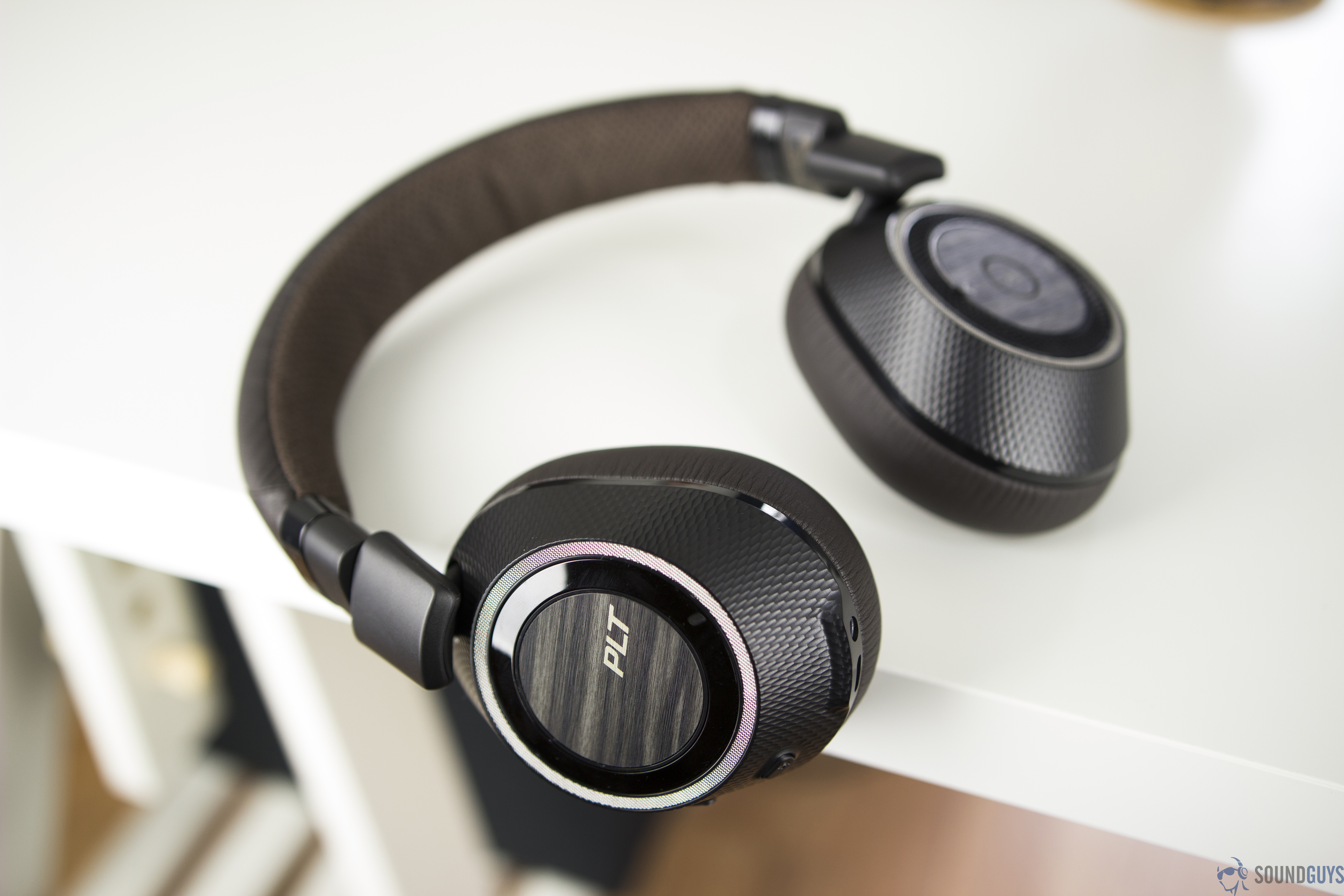 plantronics-backbeat-pro-23 plantronics-backbeat-pro-23