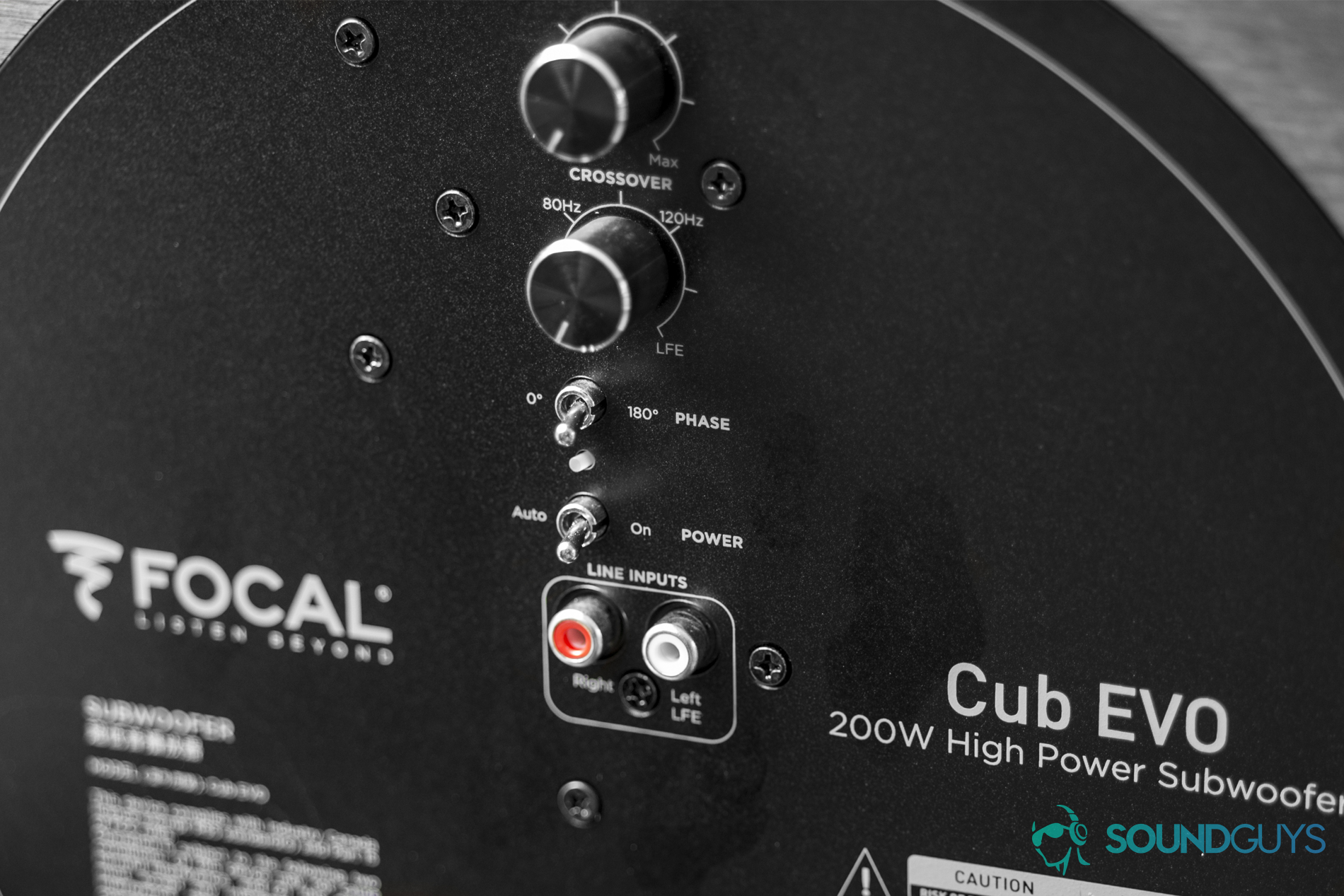 focal-sib-evo-5-1-2-cub-back A photo of the back of the Sib Evo's subwoofer.