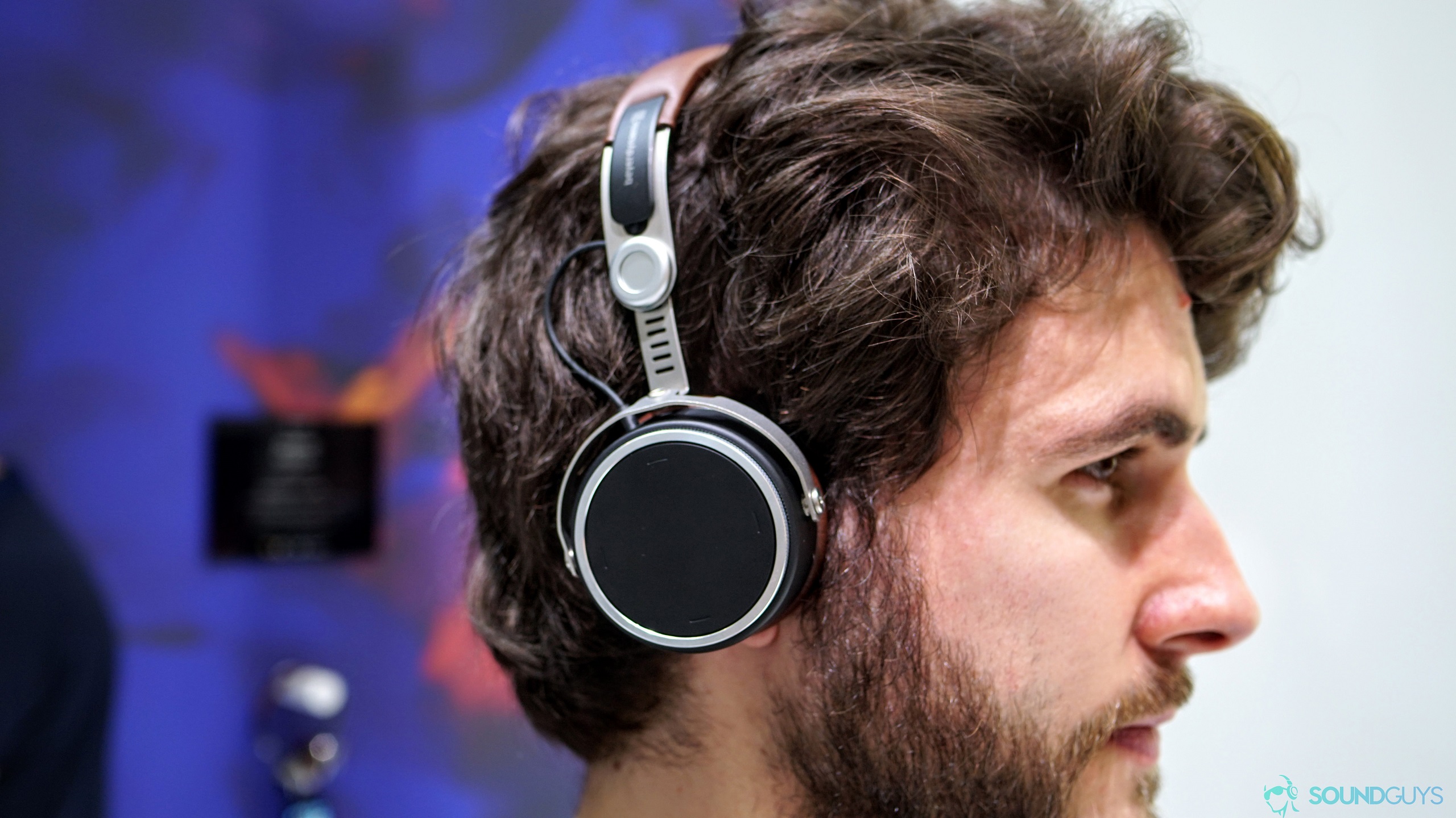 sound-guys-beyerdynamic-aventho-1