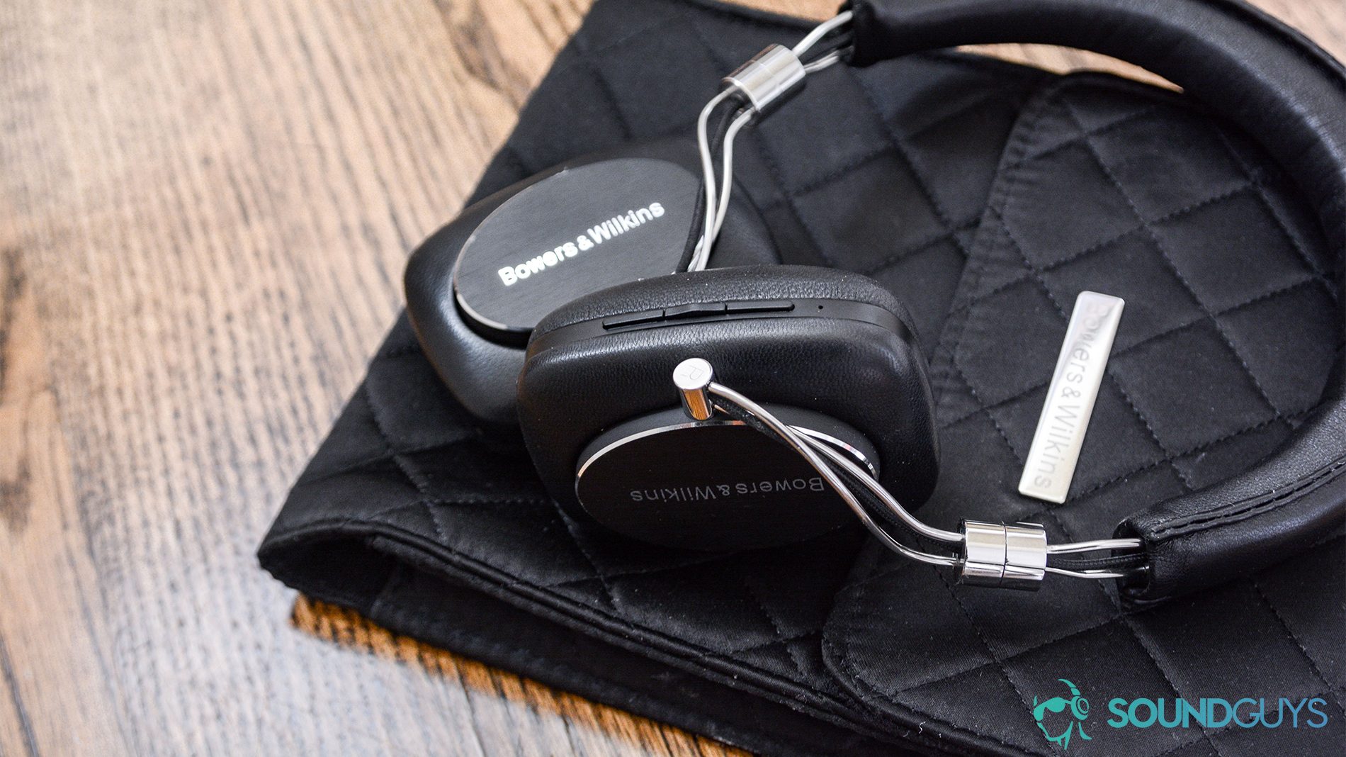 Best Buy headphones: Bowers &amp; Wilkins P5 Wireless on the quilted carrying pouch.