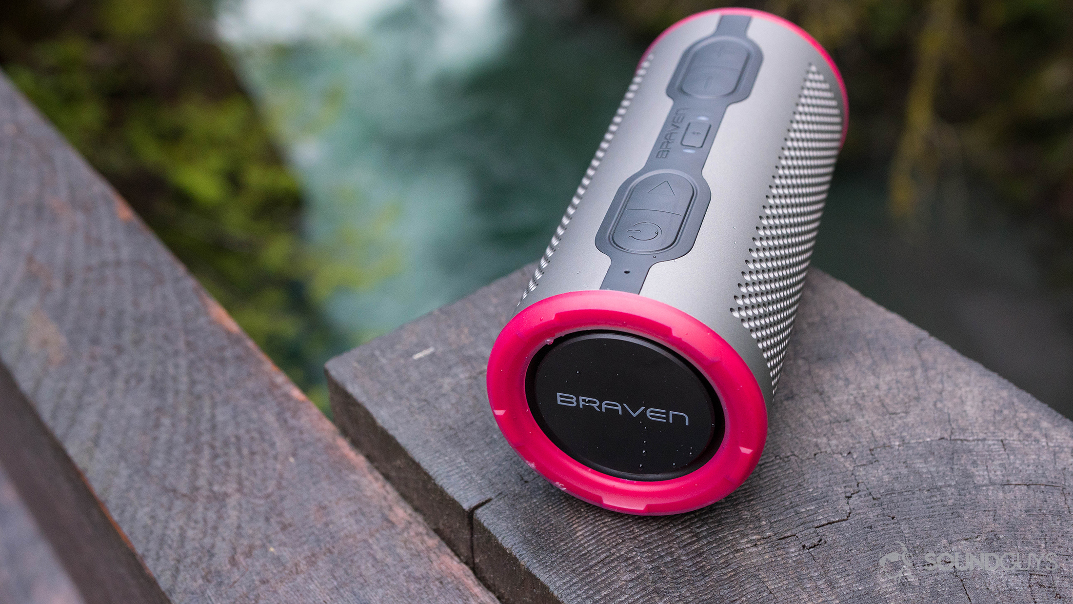 Braven's Stryde 360 Bluetooth Speaker Wants To Be Your Beach Buddy