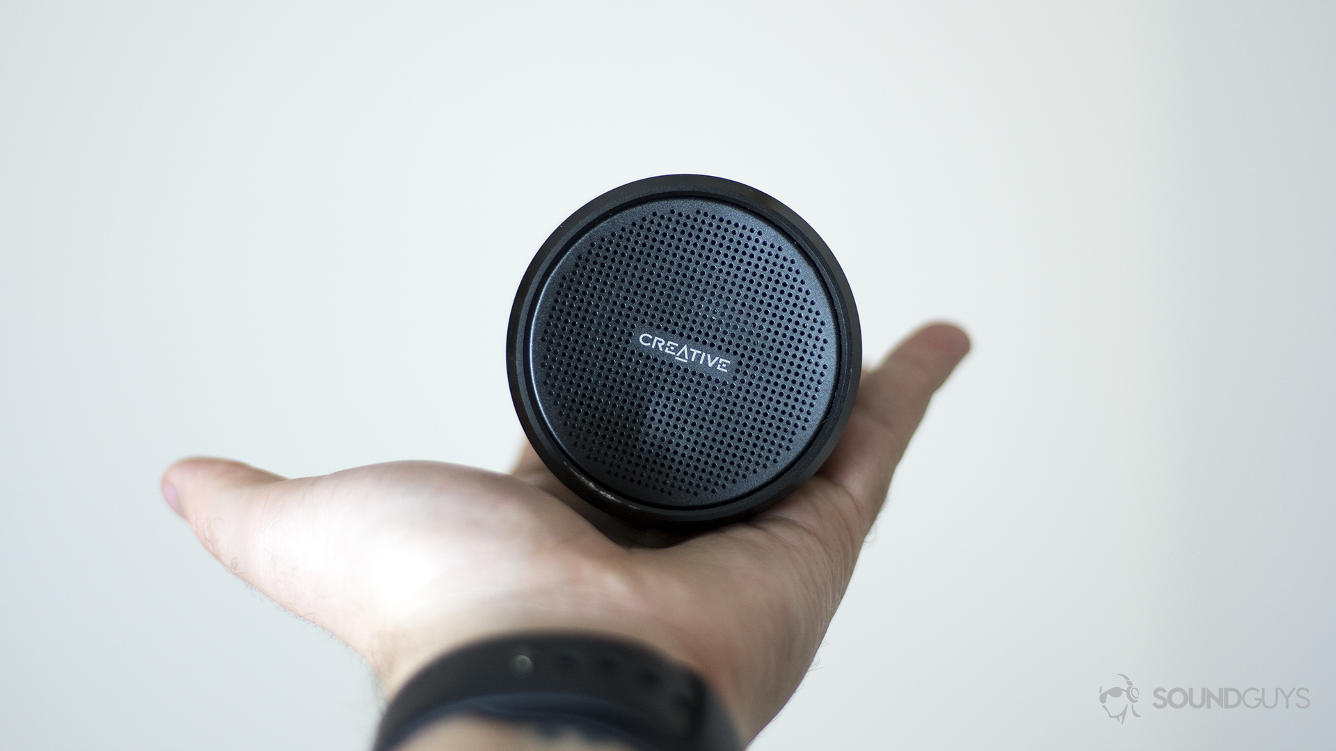 Creative metallix store portable mini speaker