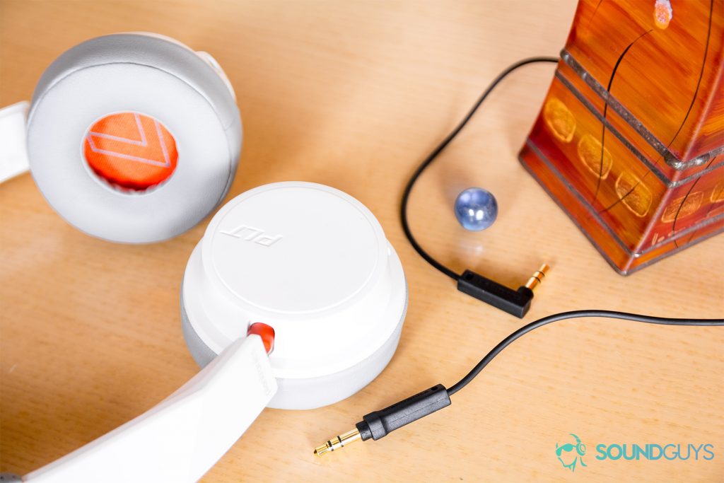 Plantronics BackBeat 500 headphones Bluetoooth MultiConnect pairing headphone jack portable