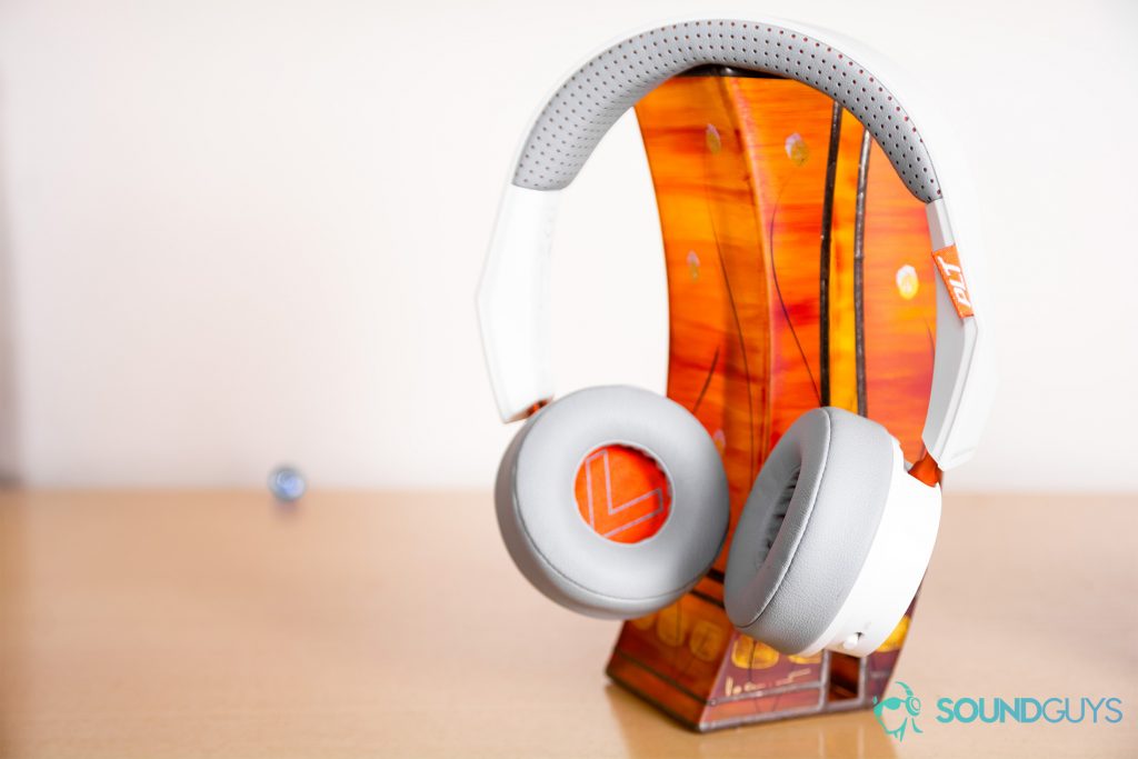 Plantronics BackBeat 500 headphones Bluetoooth MultiConnect pairing headphone jack portable