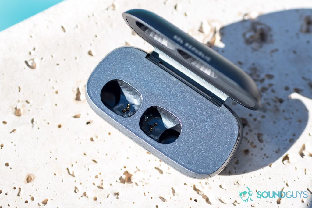 SOL Republic Amps Air True Wireless Bluetooth Earbuds Mono Mode battery charging case long life hours deaf