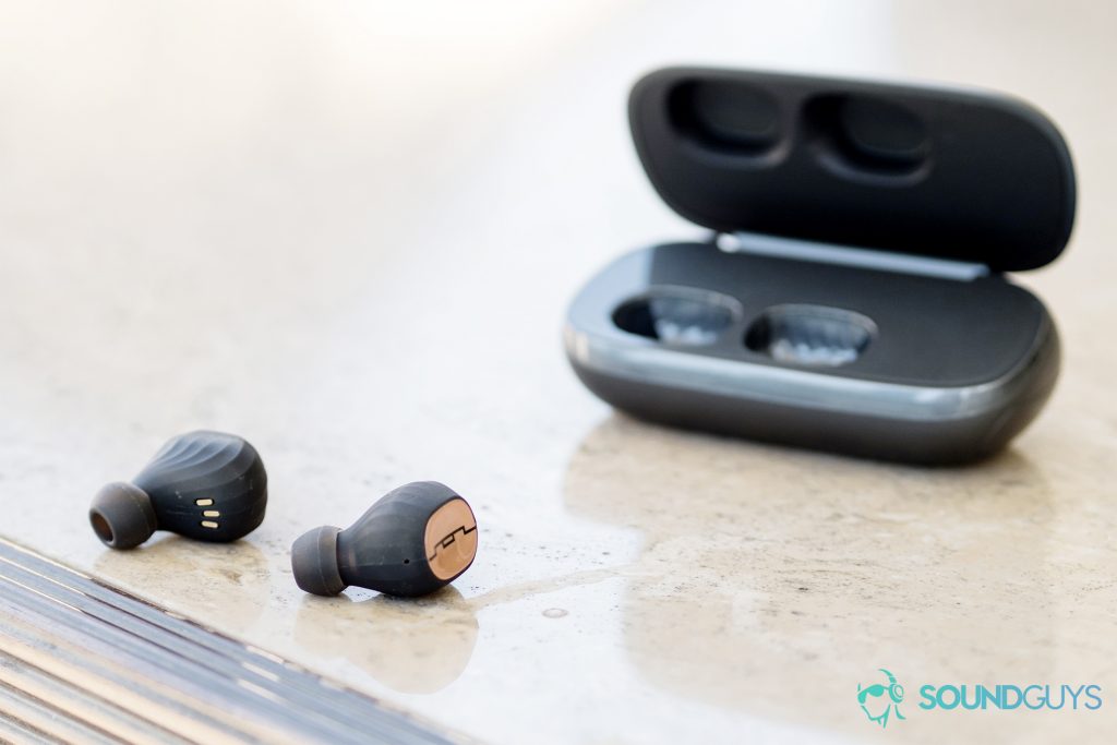 SOL Republic Amps Air True Wireless Bluetooth Earbuds Mono Mode battery charging case long life hours deaf