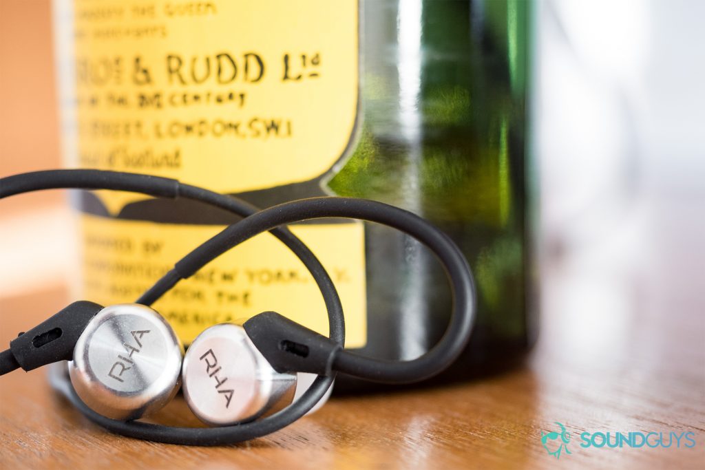 RHA MA 750 Wireless Bluetoth earphones earbuds hi-fi aptX AAC portable sound quality IPX4 certification sweat resistant durable