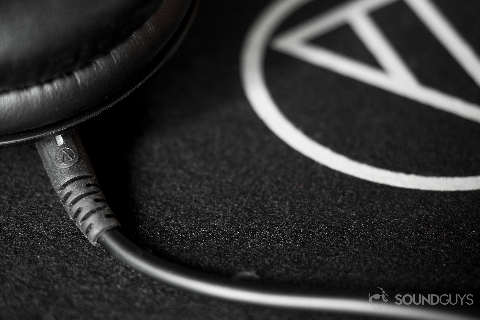 Best headphones under $100: Audio-Technica ATH-M40x on Audio-Technica record player