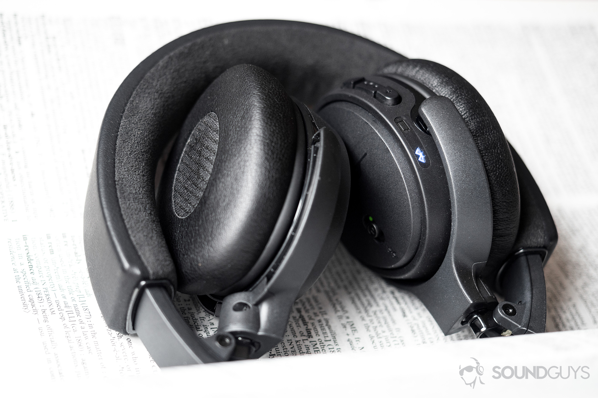 SoundLink On-Ear Wireless review - SoundGuys