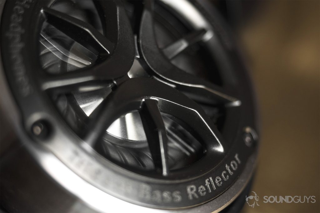 1More Triple-Driver Over-Ear review: A close-up of the Trident Bass Reflector system, to show the various elements of the aluminum alloy ear cup.