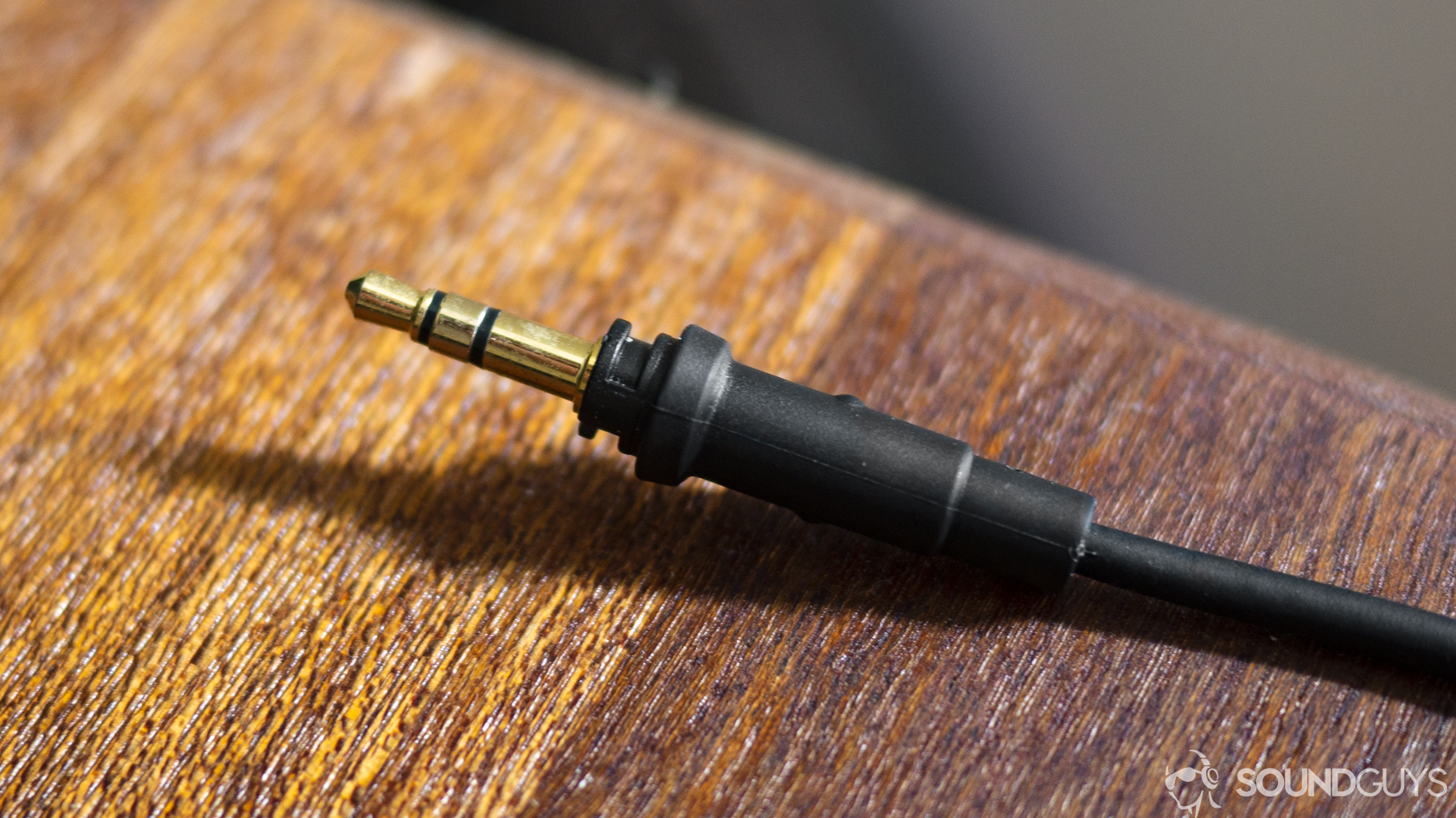 A photo of a TRS 3.5mm plug.