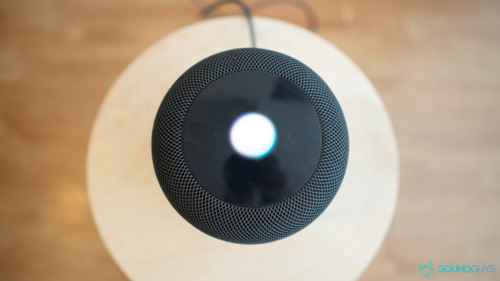Top down picture of the "Hey Siri" animation at the top of the Homepod.