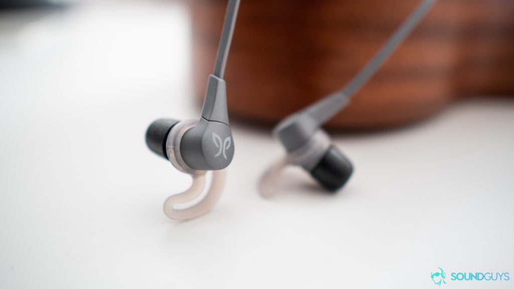 Pictured are the wing tips that come with the Jaybird X4.