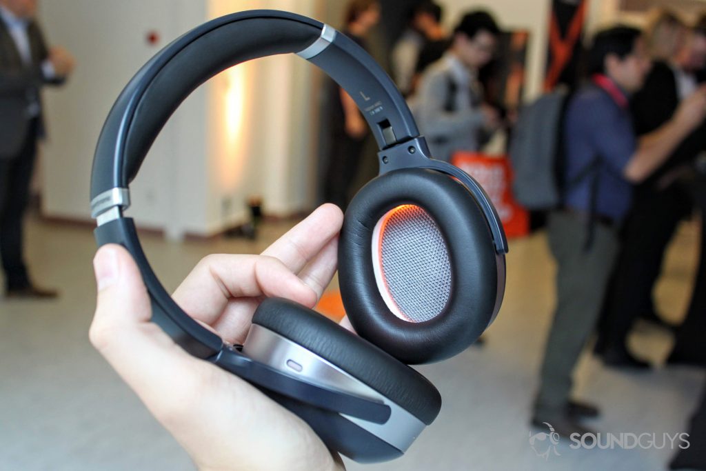 beyerdynamic Lagoon ANC headphones from IFA 2018.