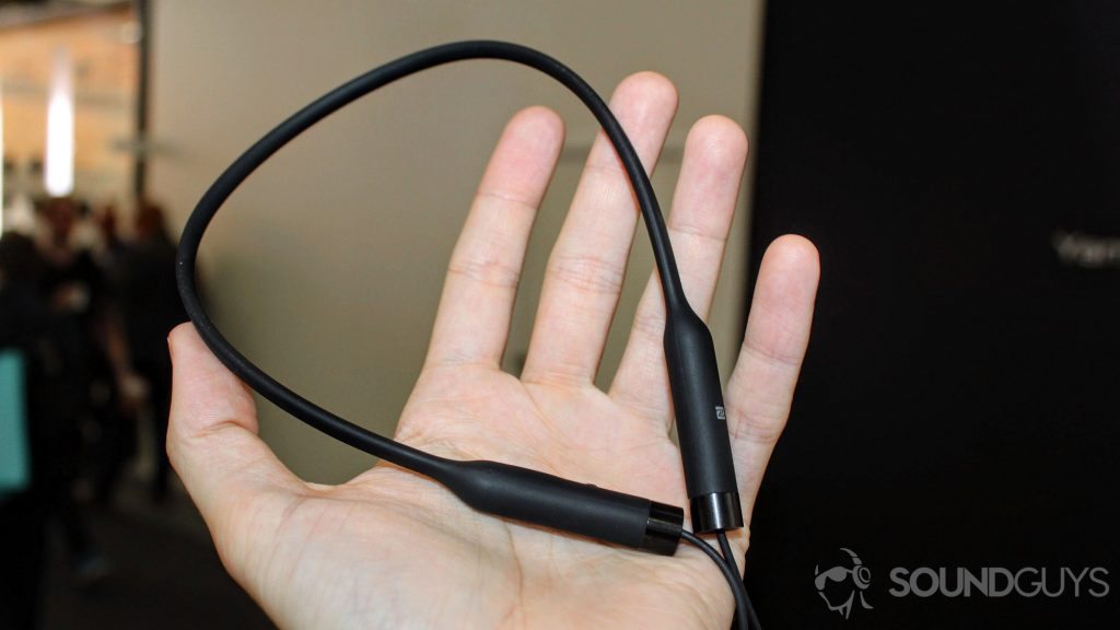 The RHA CL2 Planar neckband.