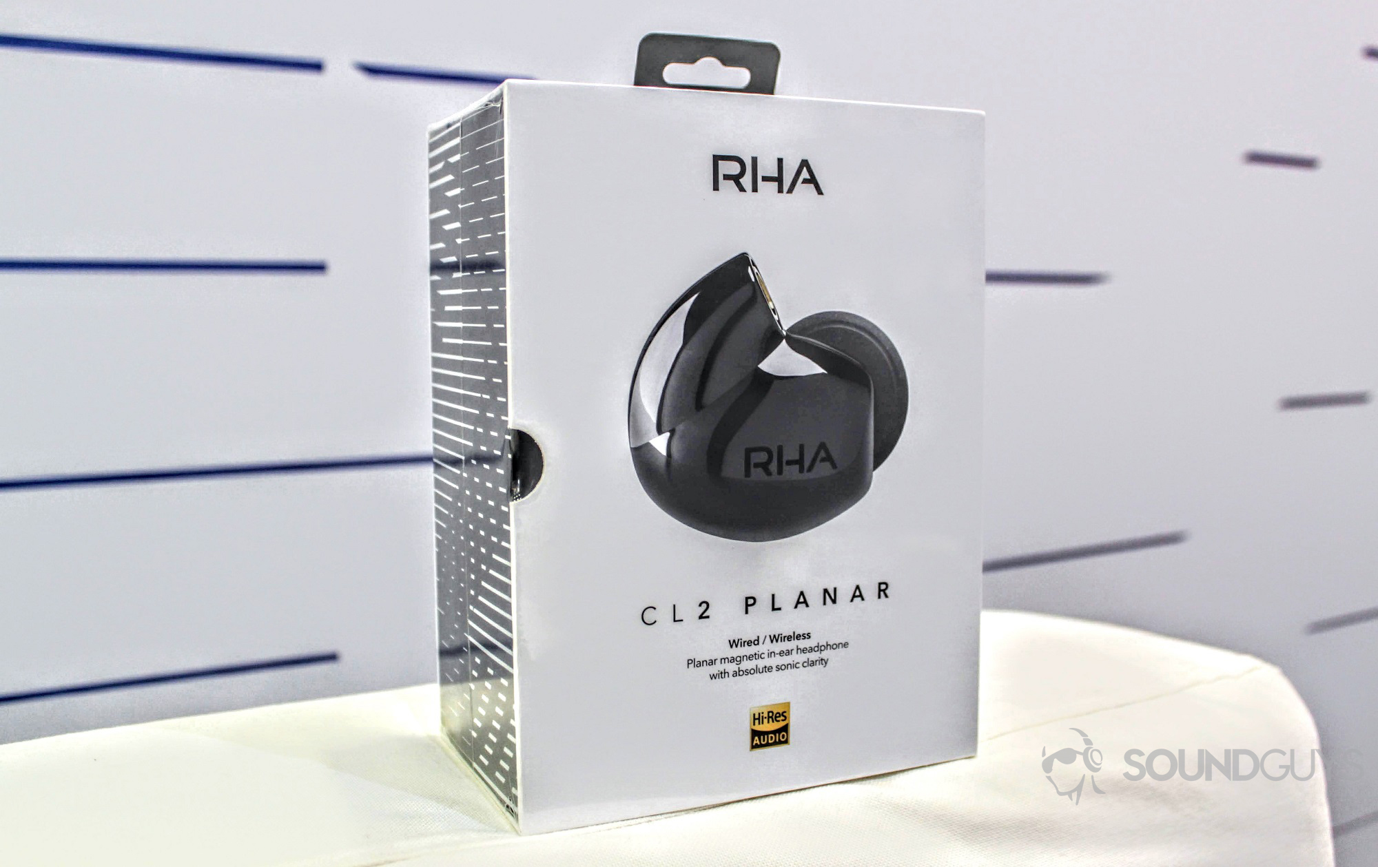 sound-guys-rha-cl2-planar-14 The RHA CL2 Planar retail box.