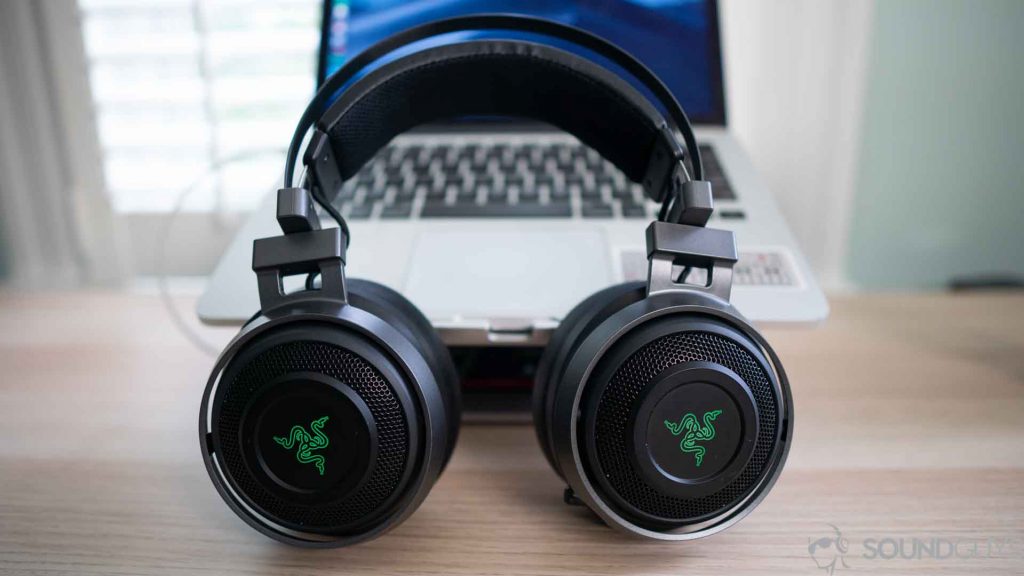 Gaming headset: The headband of the Razer Nari Ultimate is self-adjusting.