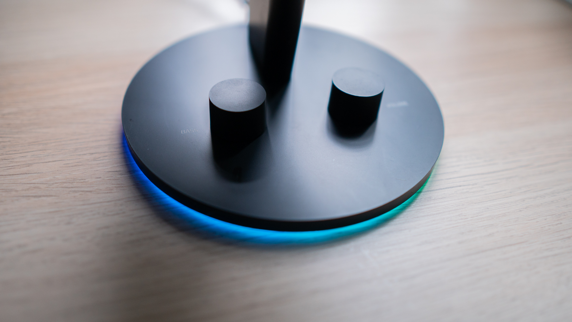 Razer Nommo Chroma review: Only for PC gamers - SoundGuys