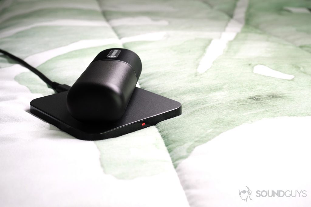Rowkin Ascent Charge+ review: The 1900mAh charging case on the Qi Wireless Charger.
