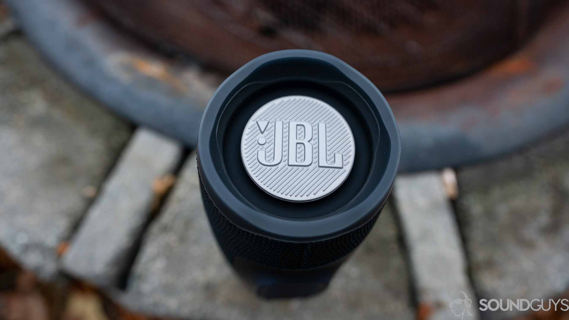 JBL Charge 4 Review: A Stellar Waterproof Speaker