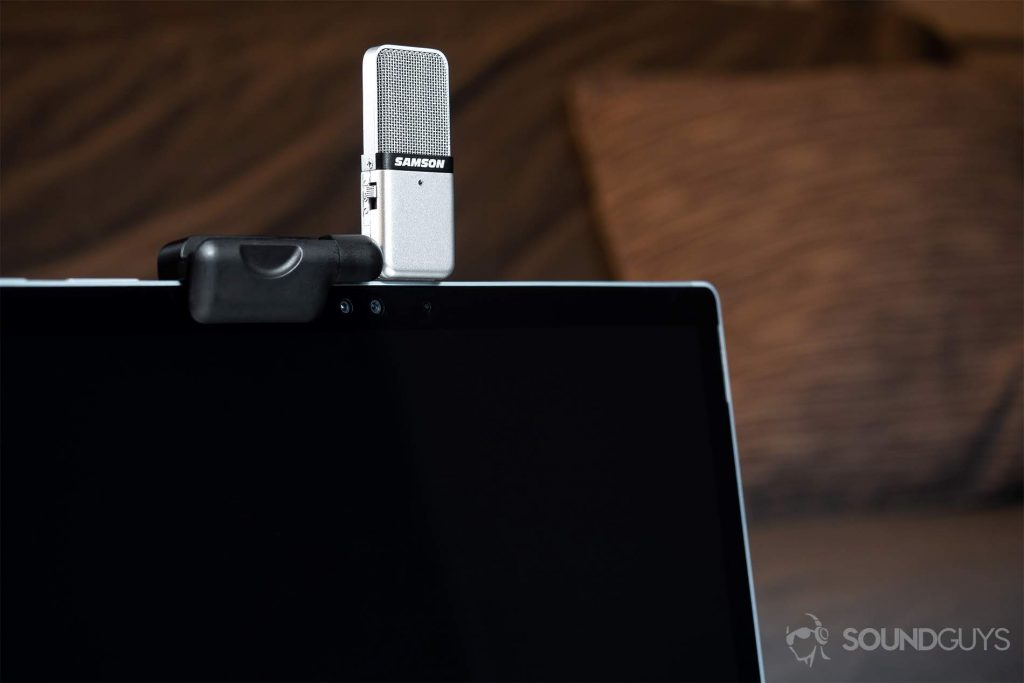 Samson Go Mic: The microphone clipped onto a Microsoft Surface Book 2015.