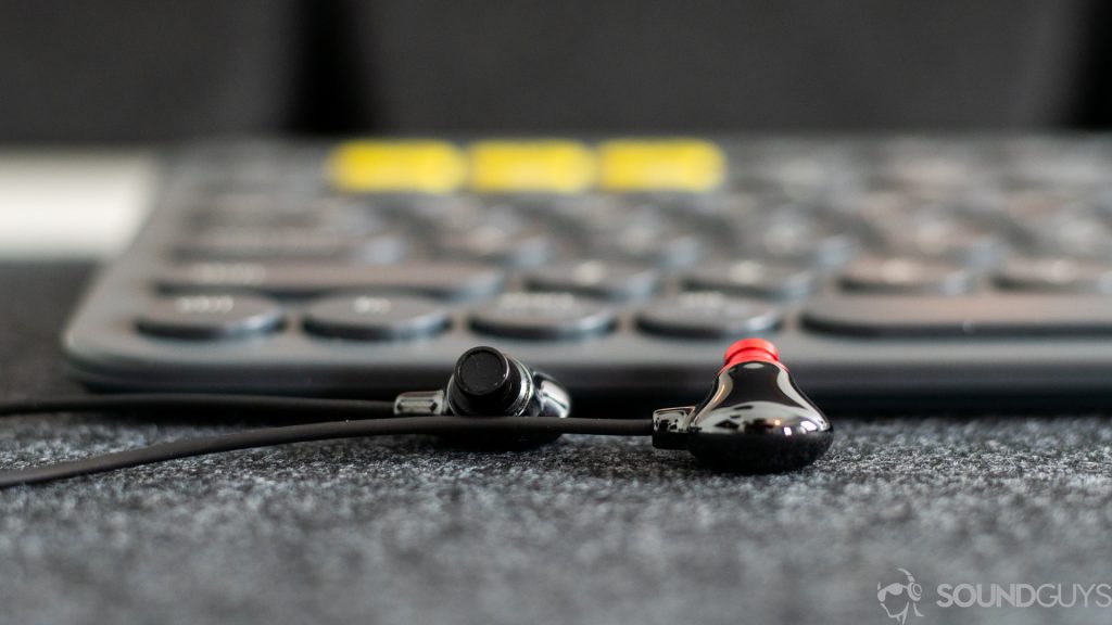 Close-up of the red nozzle on the ADV.Sound Elise. 