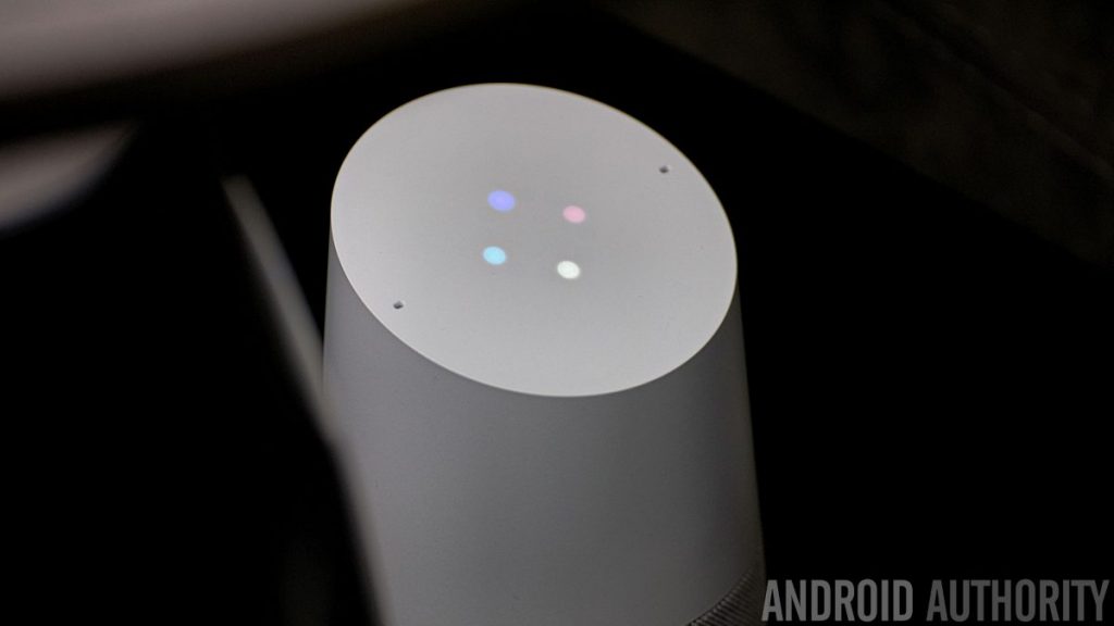 Google Home lighting on top panel.