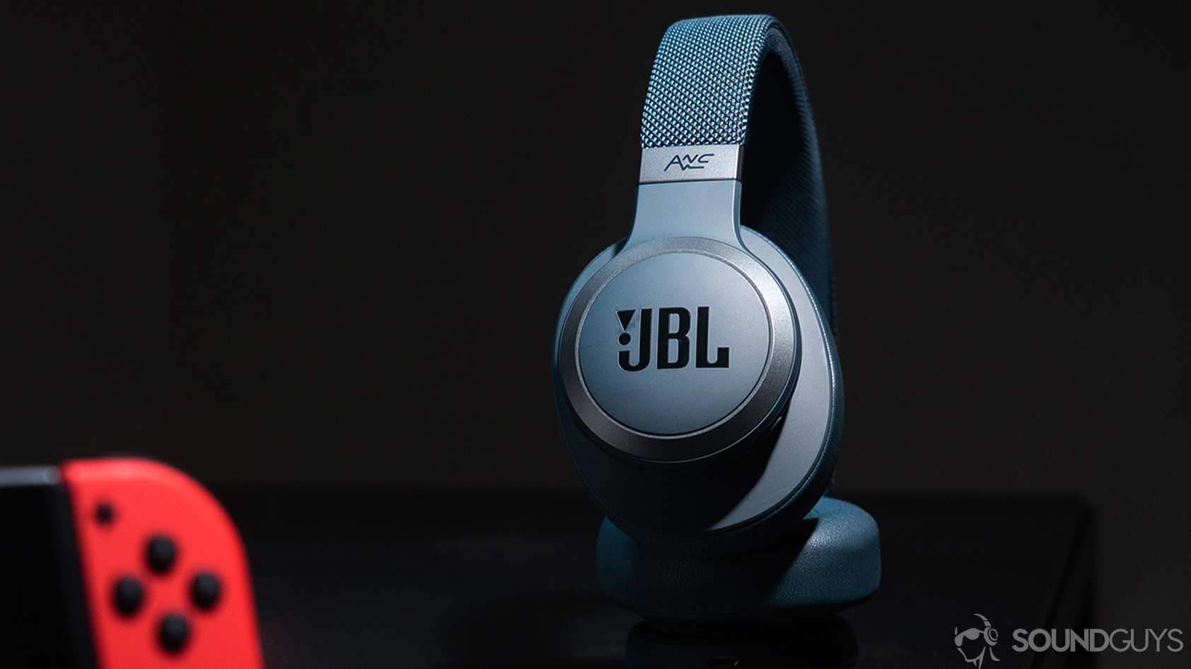 JBL Live 460NC Wireless Noise Cancelling Headphones with Voice Control  -White 50036379618