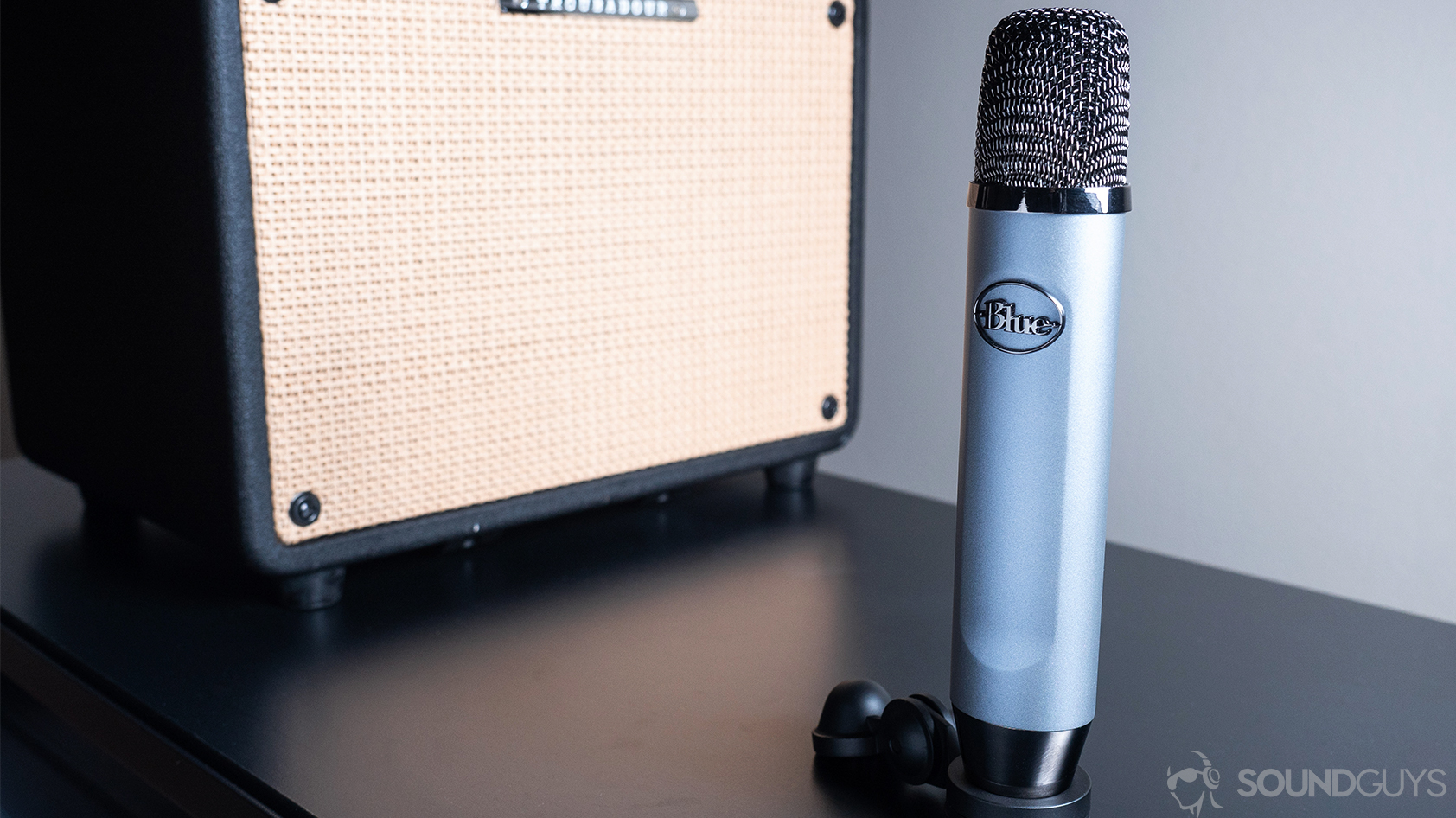 https://www.soundguys.com/wp-content/uploads/2019/04/Blue_Ember-Microphone-5.jpg