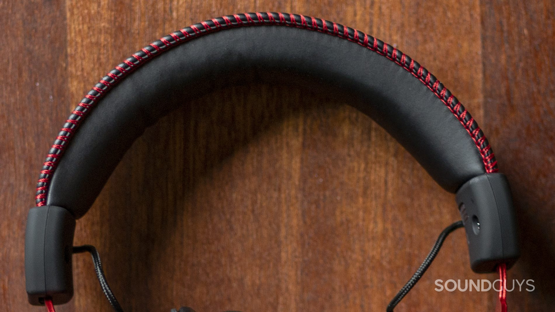 The HyperX Cloud Alpha's thick band padding.