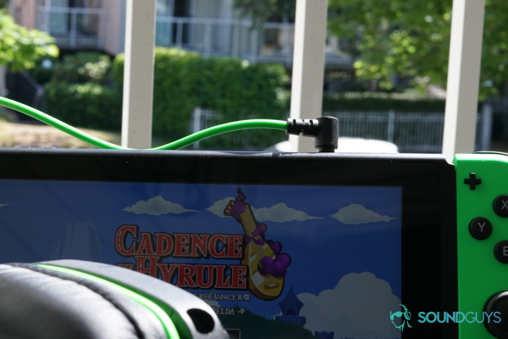 Electra V2 switch headphone jack.