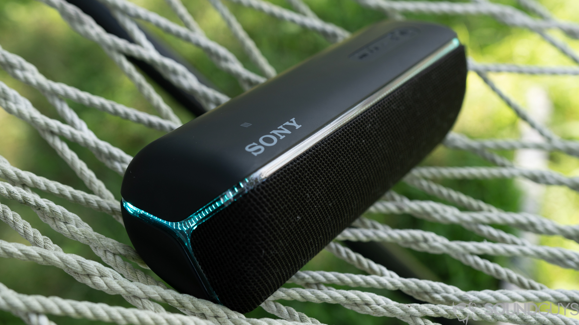 Sony xb купить. Колонка Sony SRS-xb32. Sony XB 32. Блютуз колонка Sony SRS XB 32. Колонка Sony Экстра бас 32.