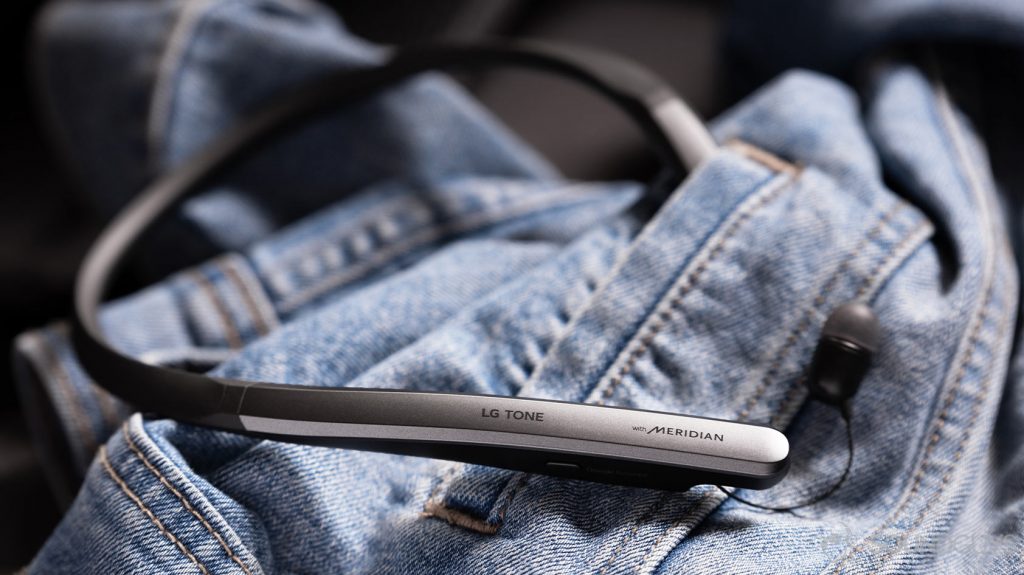 A photo of the Meridian Audio logo on the right side of the LG Tone Flex XL7 neckband.