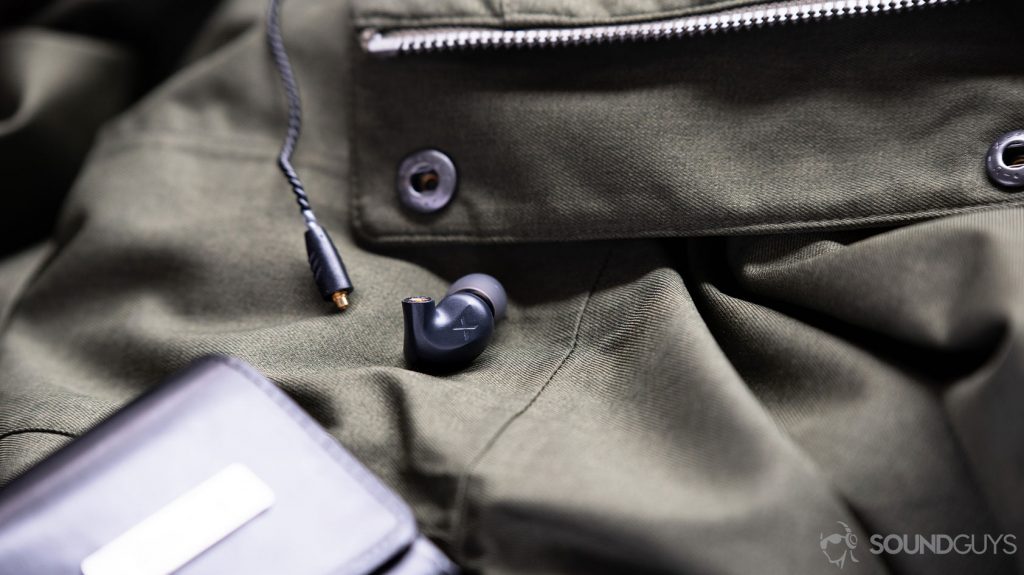 A photo of the Massdrop x MEE audio Pinnacle PX MMCX connector detached from the earbud.