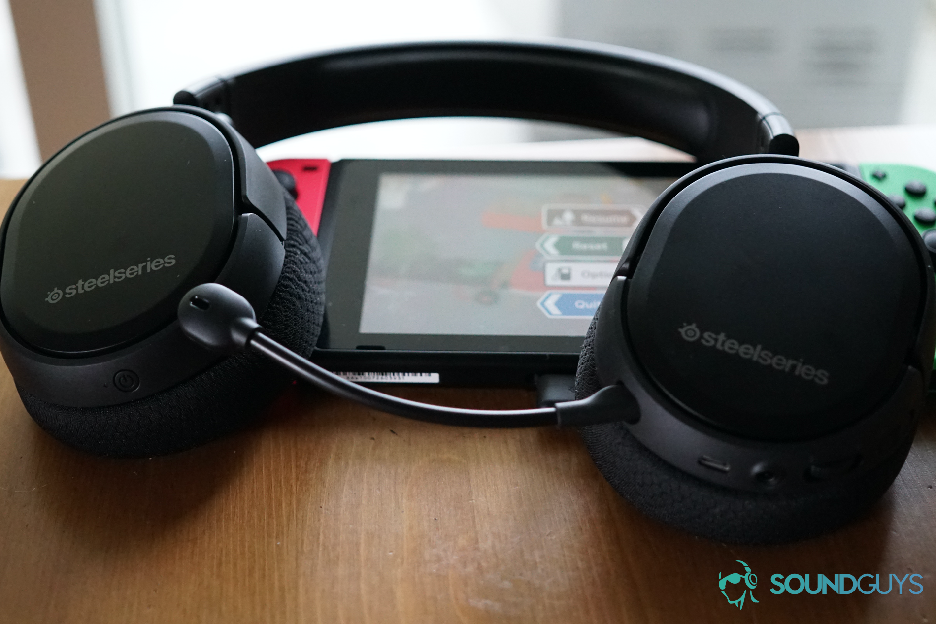 SteelSeries Arctis 1 Headset Review: Comfortable, Breathable