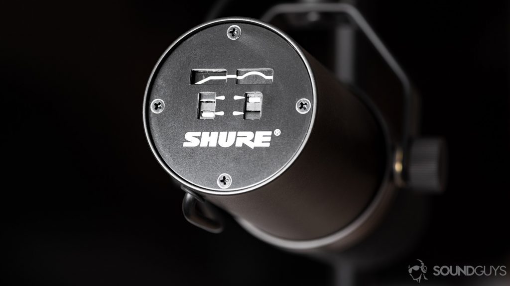 A photo of the Shure SM7B dynamic microphone's' frequency response illustration on the back of the microphone.