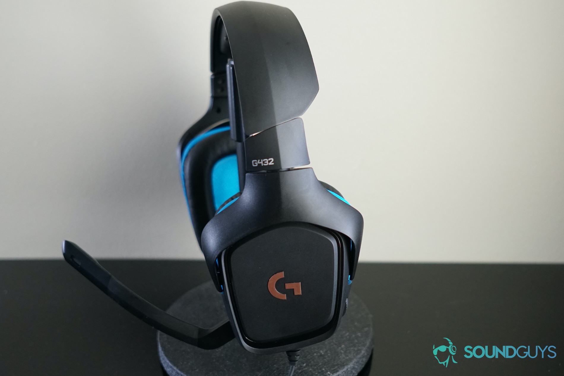 Logitech G432 Gaming Headset Mini Review — World Bolding