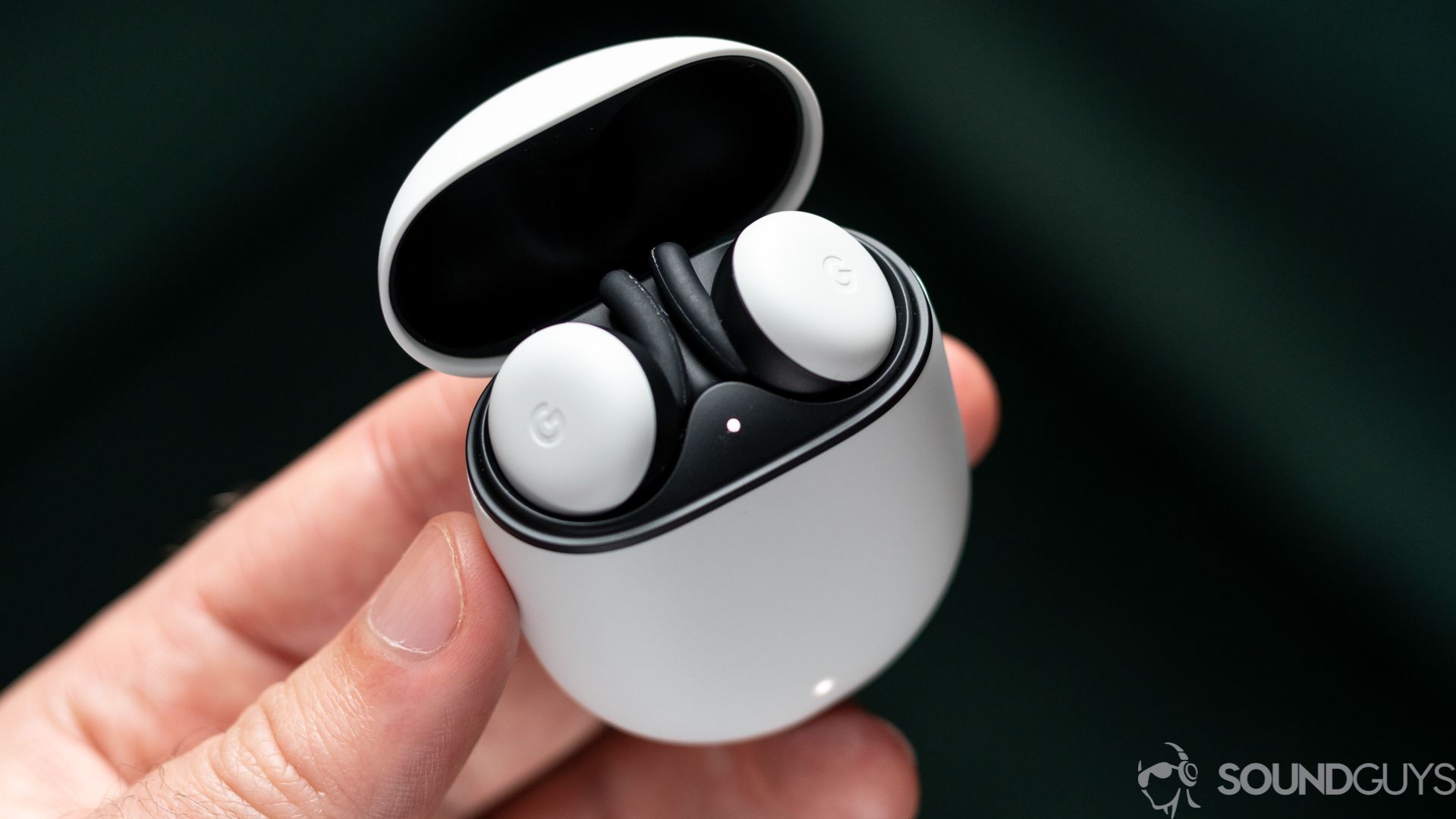 Læne forvrængning pisk Apple AirPods Pro vs Google Pixel Buds (2020) - SoundGuys