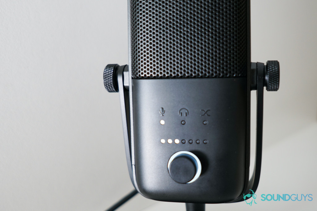 A close shot of the Elgato Wave:3 microphone's control dial