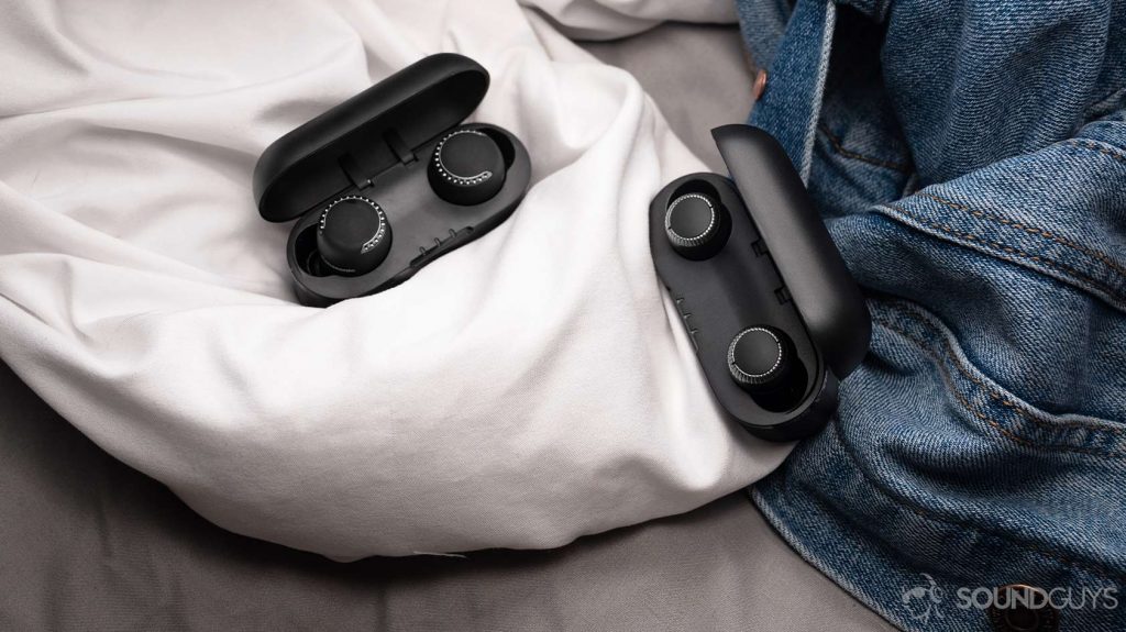 A comparison photo of the Panasonic RZ-S500W and Panasonic Technics RZ-S300W true wireless earphones with the case's open and earbuds inserted.