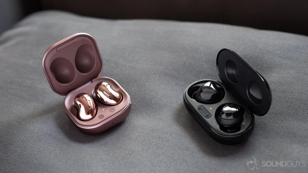 A picture of the Samsung Galaxy Buds Plus vs Samsung Galaxy Buds Live case open comparison.
