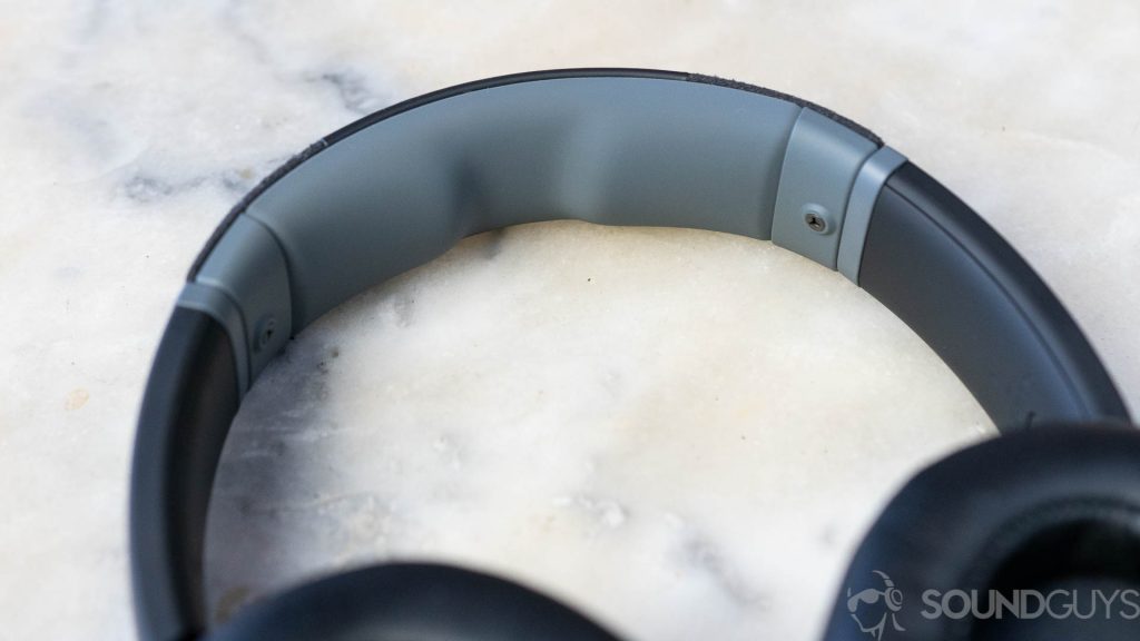 The headband of the Skullcandy Crusher Evo with a focus on the center cutout.