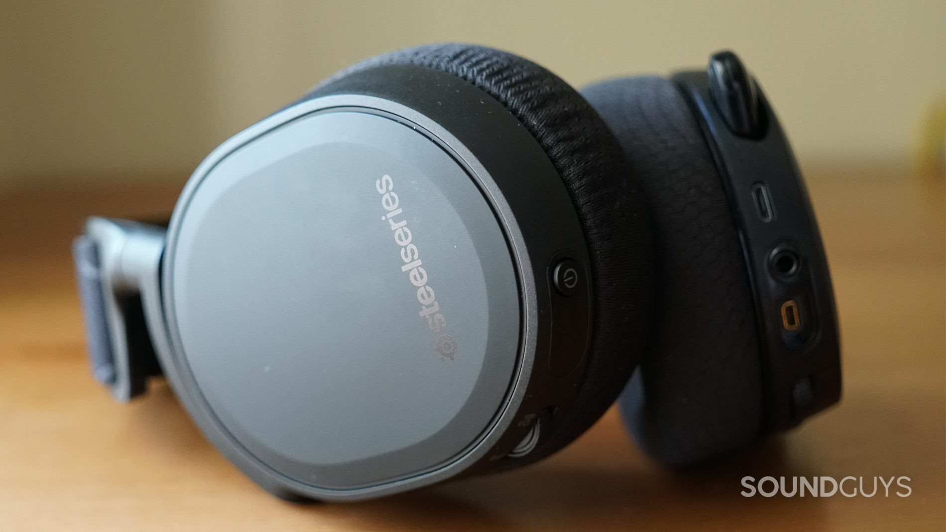 Steelseries Arctis 7 review: The best gaming headset ever made